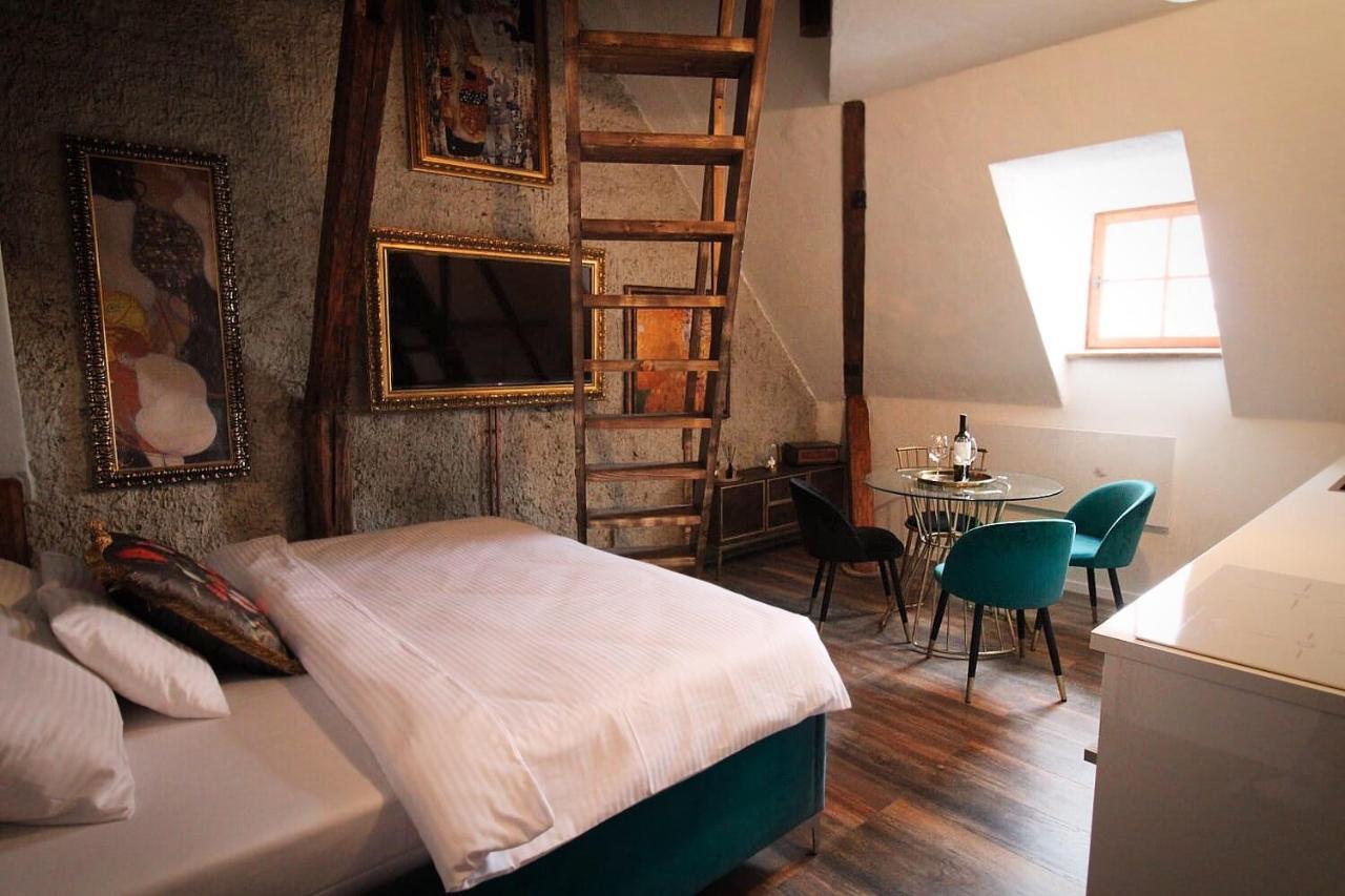 Appartement Madam S Boa à Banská Štiavnica Extérieur photo