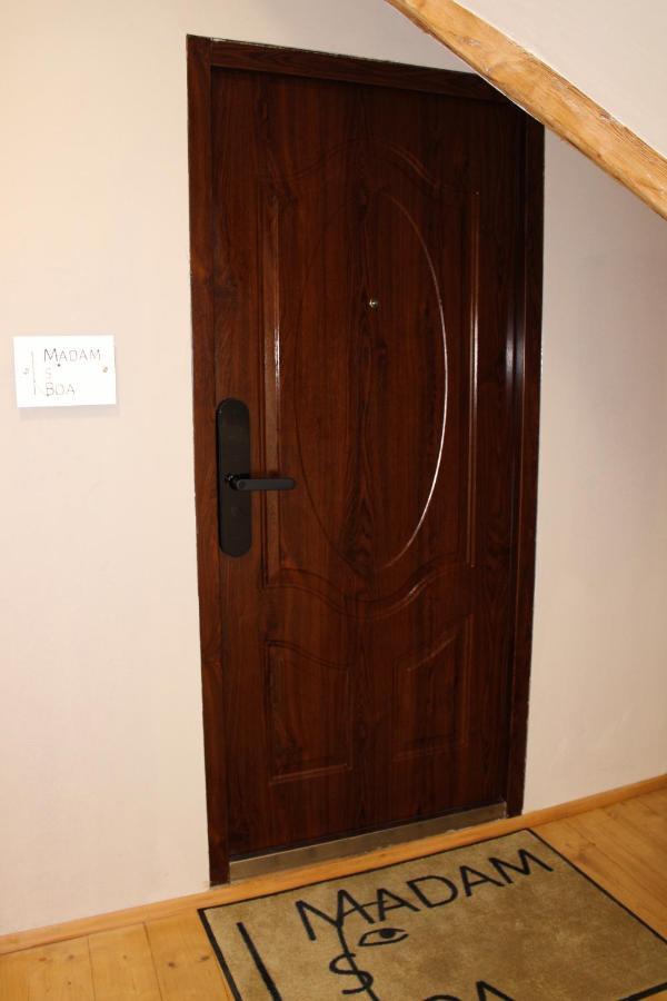 Appartement Madam S Boa à Banská Štiavnica Extérieur photo